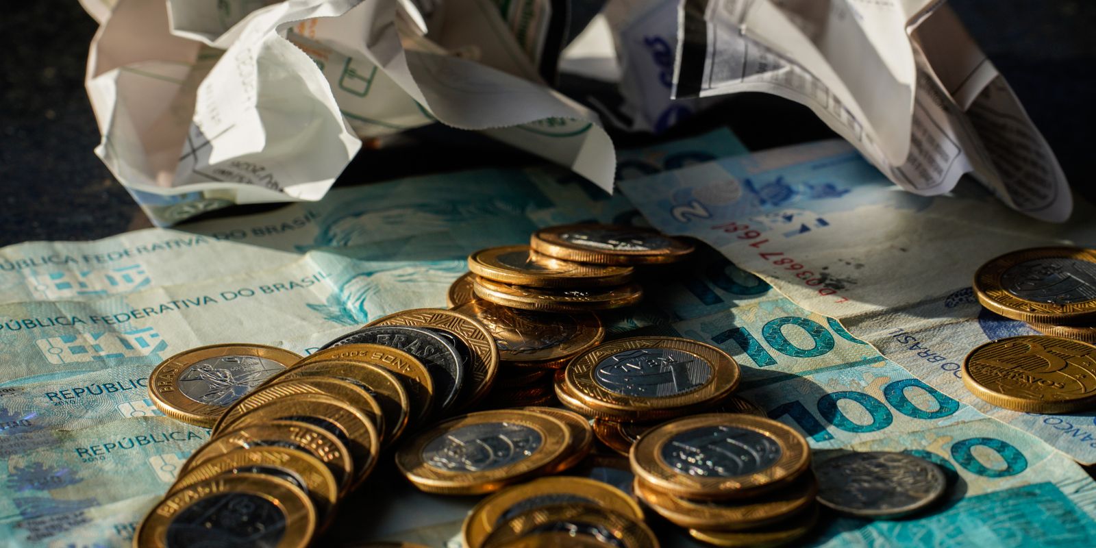 Economia do Brasil cresce 0,7% em maio impulsionada pelo consumo das famílias