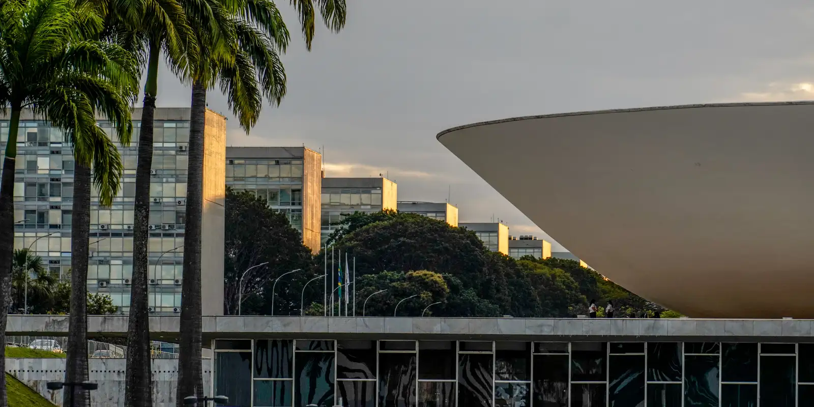 Congresso entra em recesso e adia votações cruciais sobre jornada de trabalho e misoginia