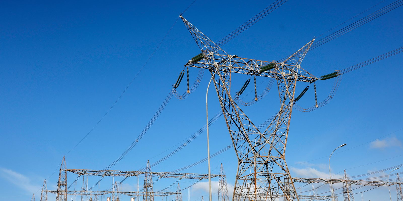 Medida urgente: comitê antecipa geração de energia para blindar Brasil do El Niño em 2026