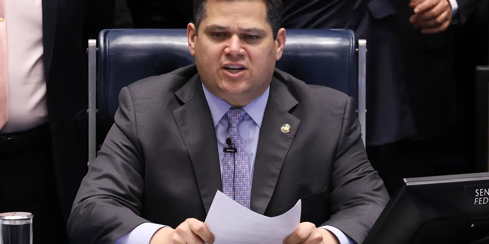 Governo faz apelo para salvar MP das blusinhas e isenção de imposto