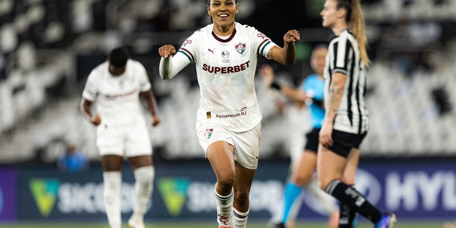 Fluminense vence clássico contra Botafogo e se aproxima do G-8 no Brasileirão Feminino