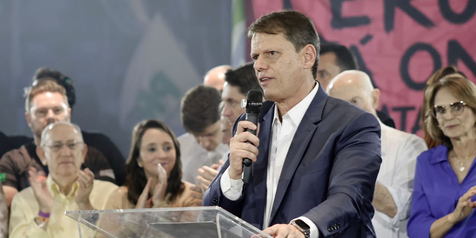 Tarcísio de Freitas tem candidatura ao governo de São Paulo confirmada pelo Republicanos