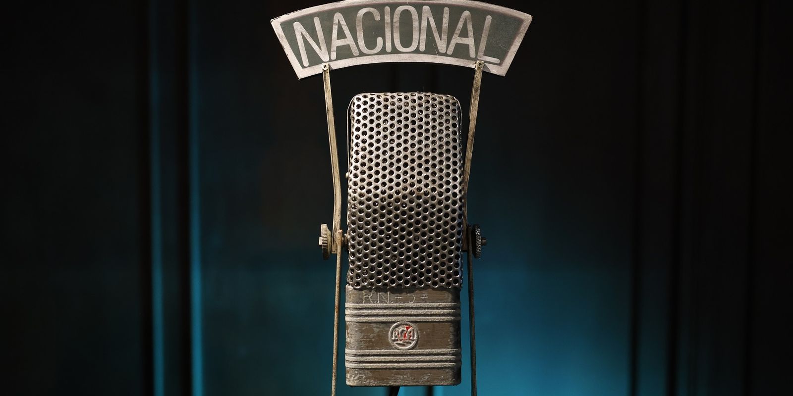 Rádio Nacional celebra 90 anos com episódio inédito da sofrência nas ondas do rádio