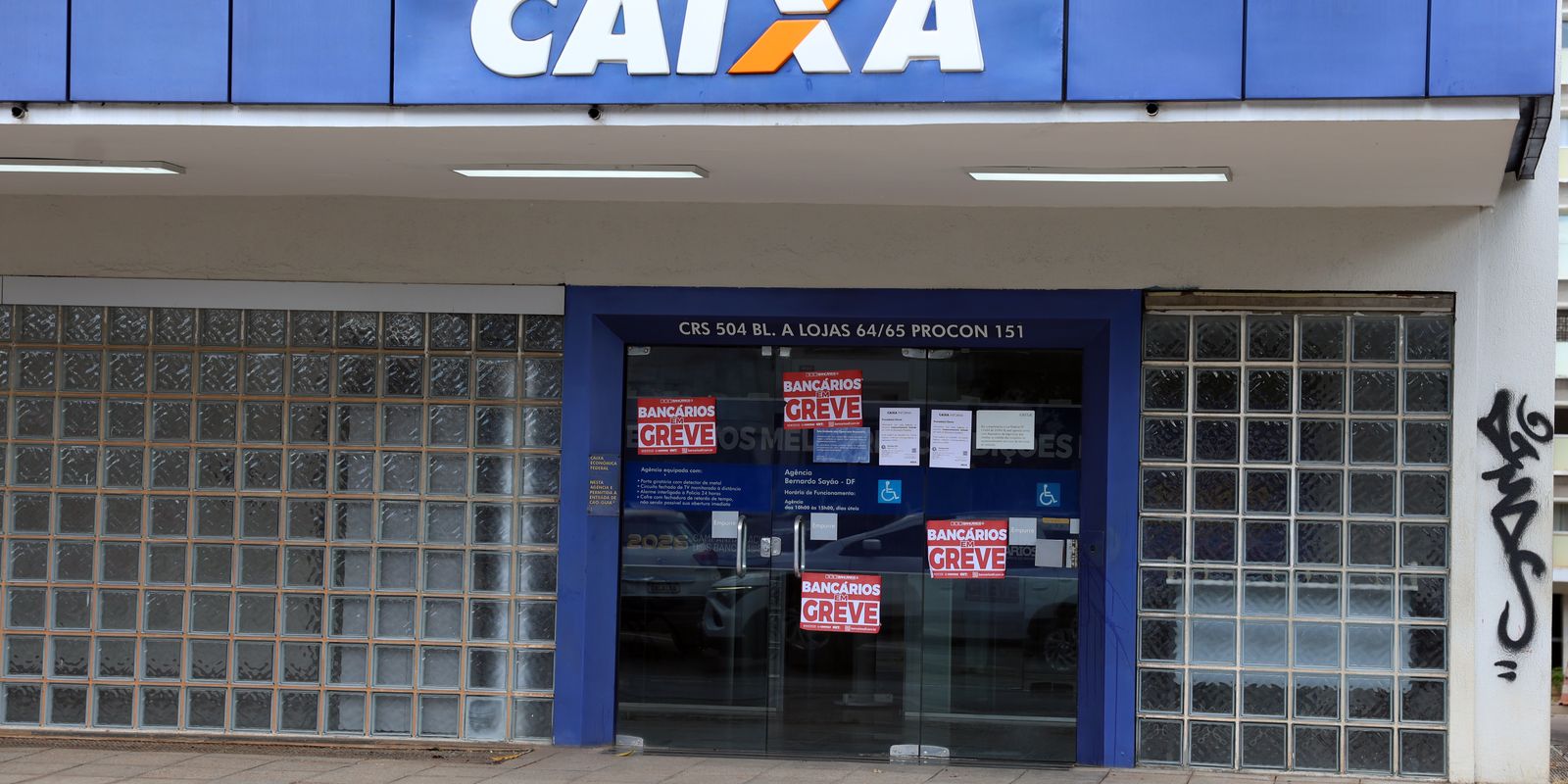 Empregados da Caixa mantêm greve nacional após rejeitar nova proposta