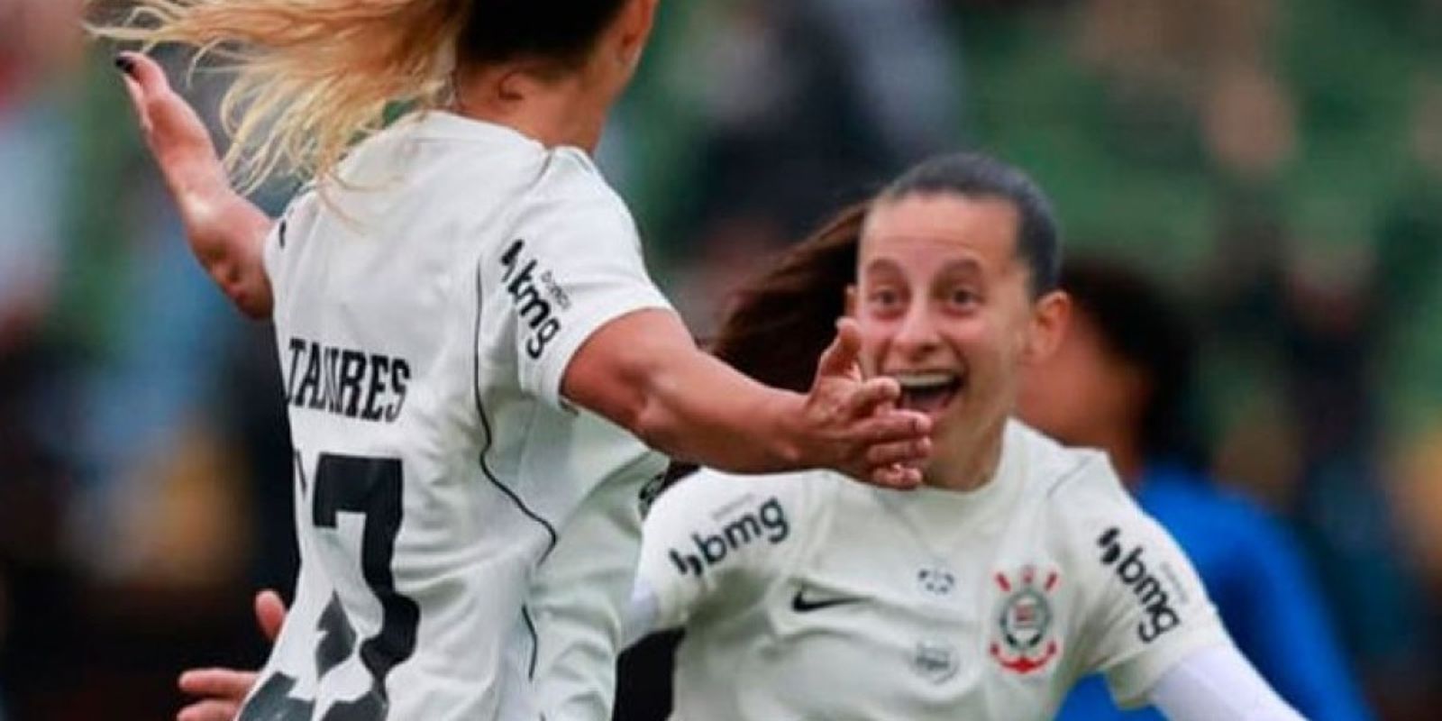 Corinthians domina Cruzeiro e avança para as semifinais do Brasileiro Feminino