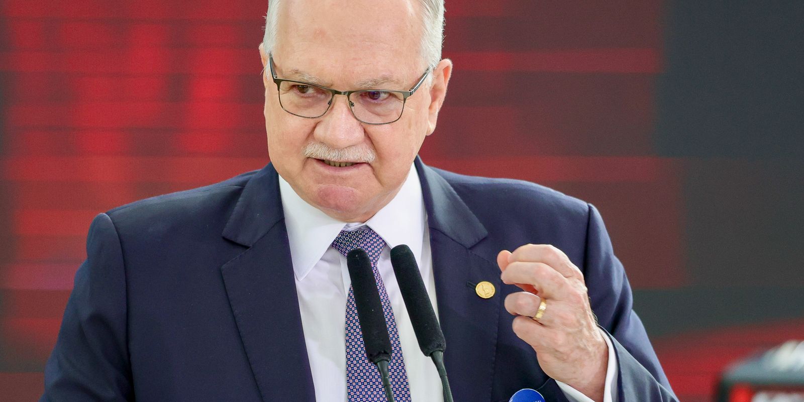STF em crise: Fachin impõe prazo a Mendonça e Gonet após acusação de Moraes