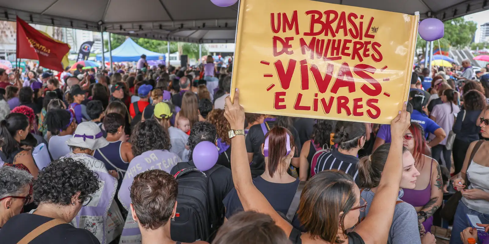 Ataques contra mulheres na política aumentam 11 vezes no Brasil: dados chocantes
