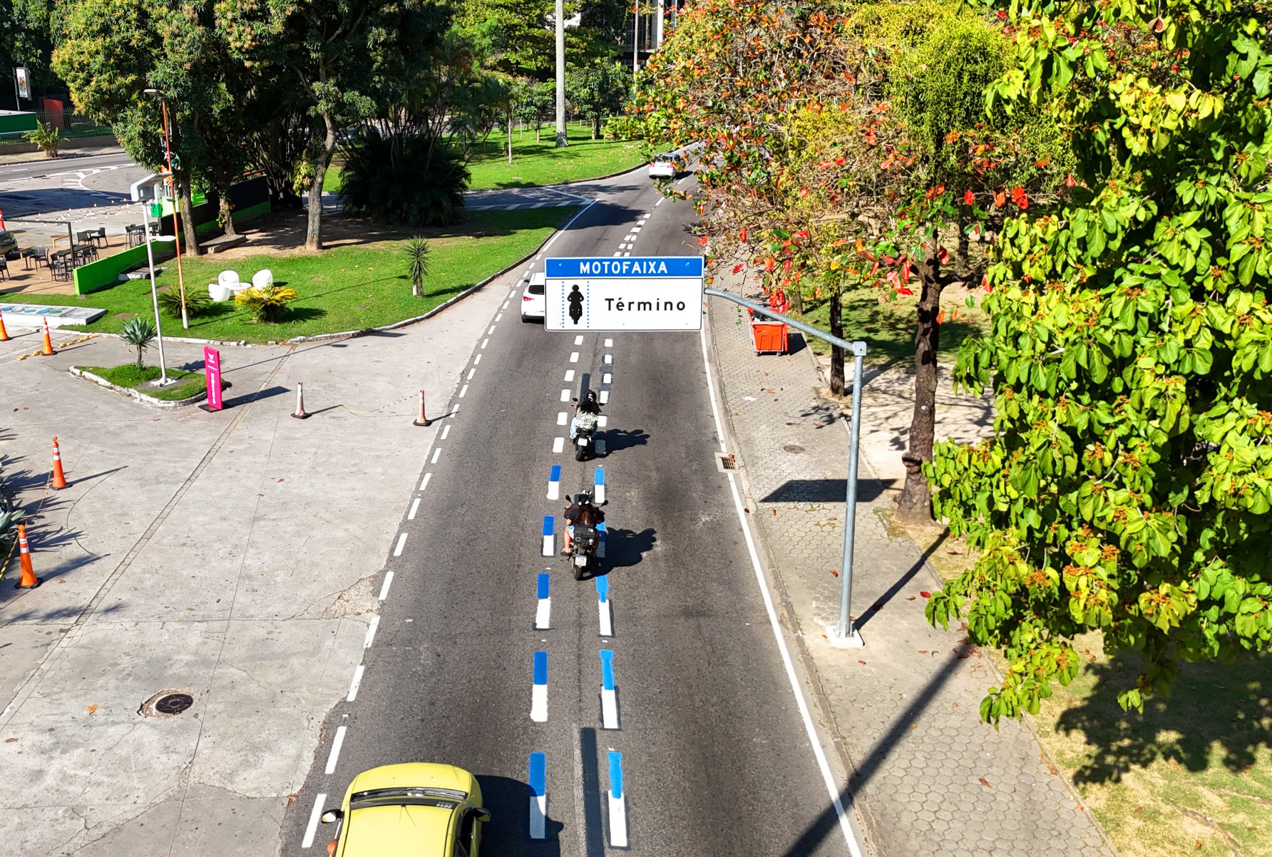 Rio de Janeiro inicia implantação de motofaixas na Linha Vermelha