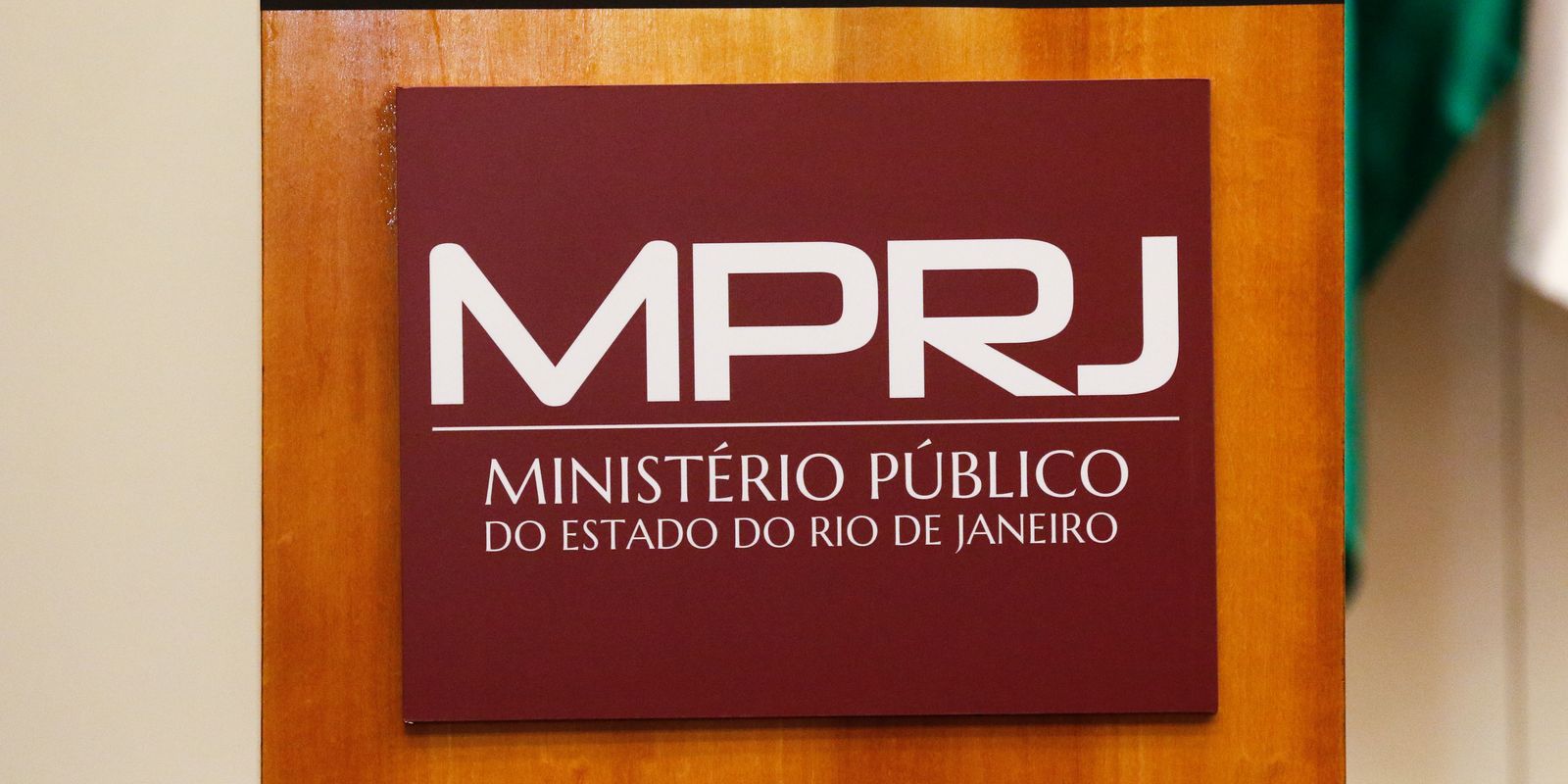 MPRJ denuncia 8 pessoas em esquema milionário de lavagem de dinheiro com bets