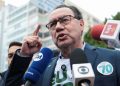 Augusto Cury opta por neutralidade no segundo turno e planeja deixar a política