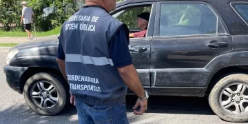 Búzios intensifica fiscalização contra transporte irregular de passageiros