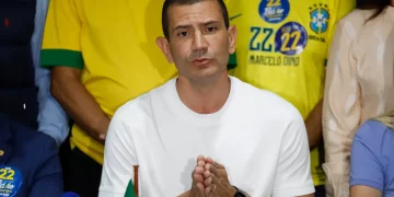 Douglas Ruas é eleito governador do RJ no 1º turno após TRE-RJ recalcular votos