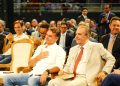Flávio Bolsonaro reúne prefeitos em São Paulo e nega cortes no Bolsa Família e BPC