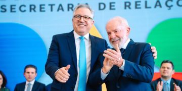 PF desmente relato de Vorcaro publicado pela Veja; Padilha cobra direito de resposta