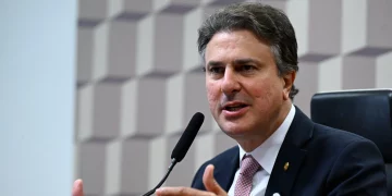 Segurança pública: Camilo Santana defende que PT assuma debate e revela apoio de Lula a punição severa