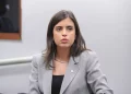 Tabata Amaral chama Nikolas Ferreira e Lucas Pavanato de otários após confusão com Haddad