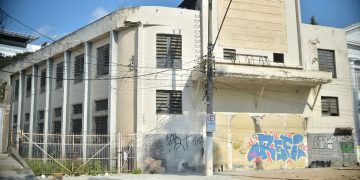 Teatro Leopoldo Fróes em Niterói será desapropriado e reformado pela Prefeitura